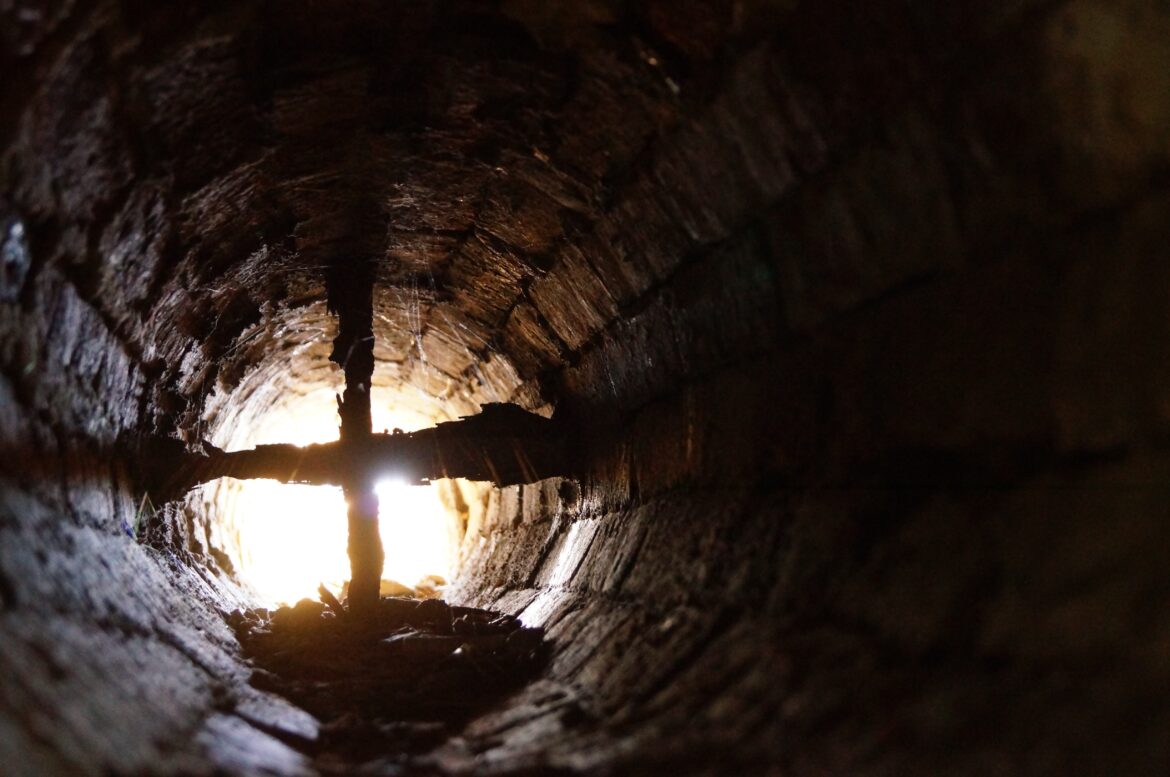mine shaft